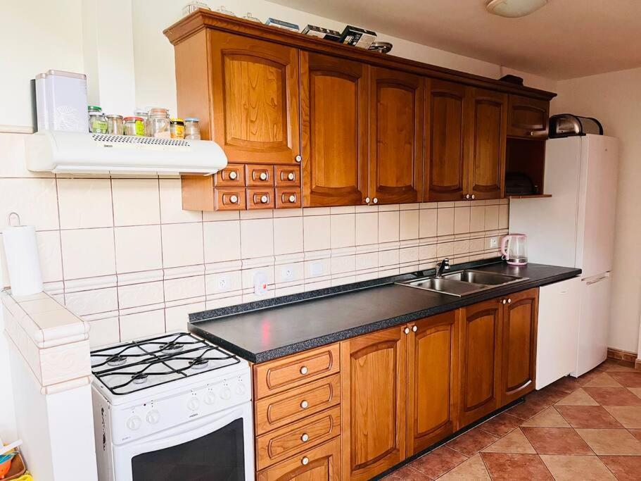 Apartman Se Zahradou 20 Minut Do Centra Prahy Ořech Kültér fotó